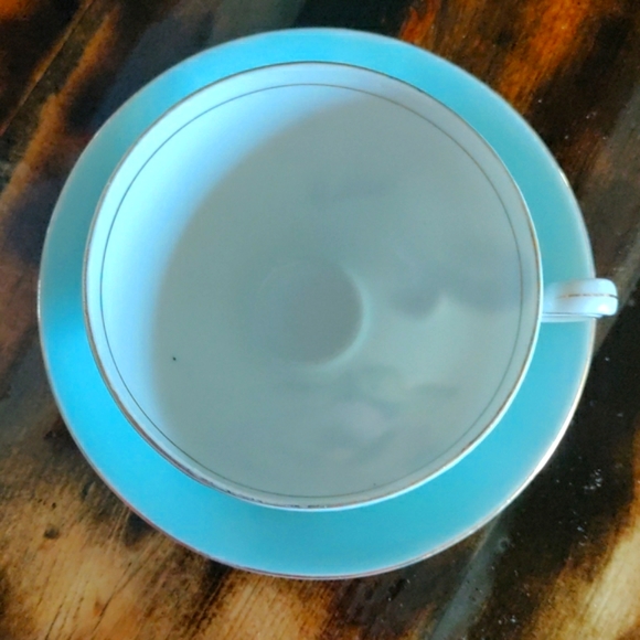 Pansy cup & saucer hand painted - Picture 7 of 7